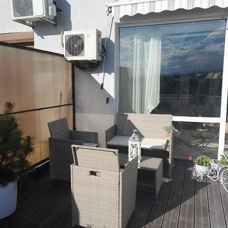 Cristinco Panoramic Apartment Клуж-Напока Екстериор снимка