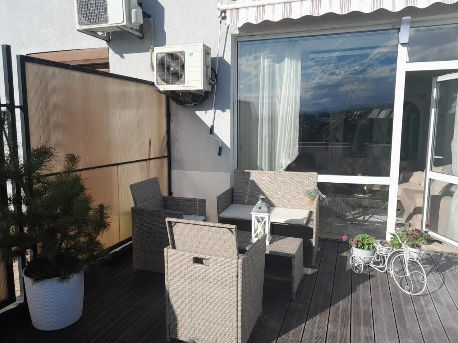 Cristinco Panoramic Apartment Клуж-Напока Екстериор снимка