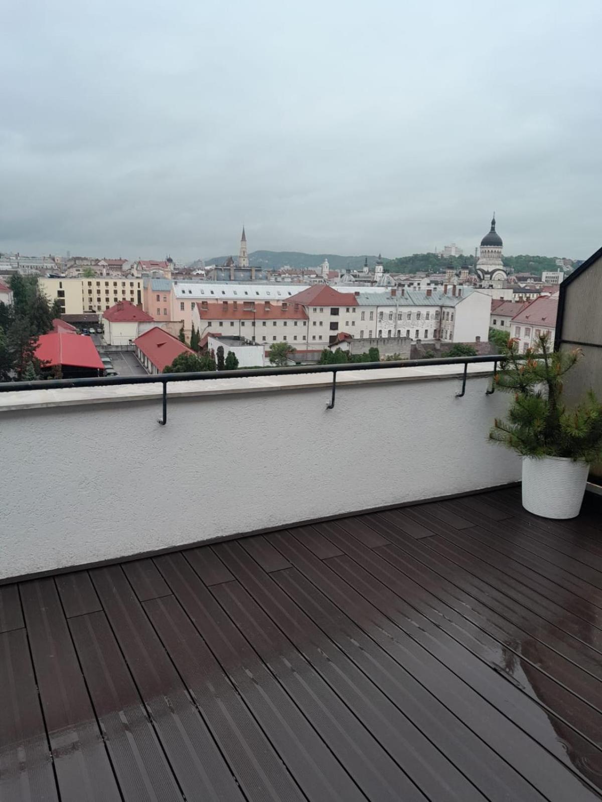 Cristinco Panoramic Apartment Клуж-Напока Екстериор снимка