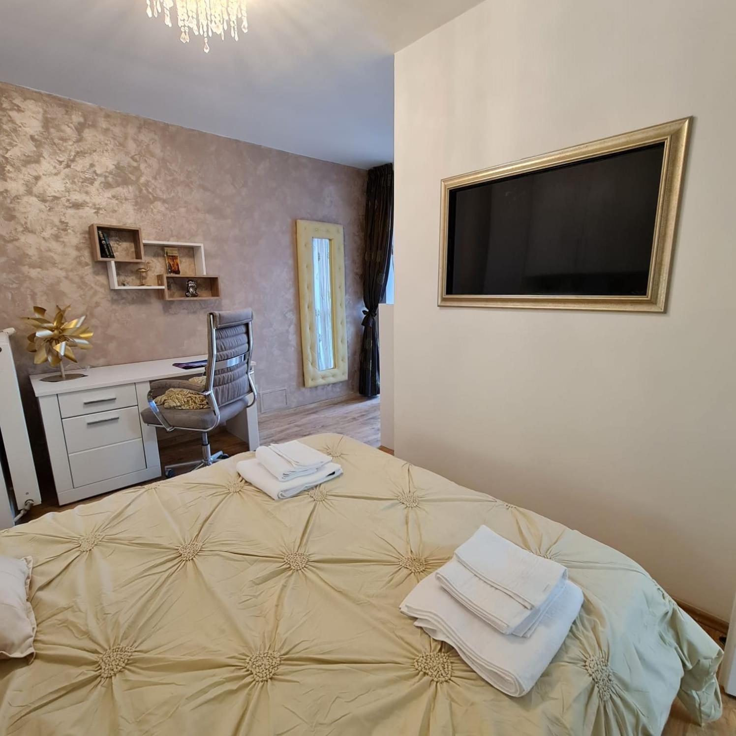 Cristinco Panoramic Apartment Клуж-Напока Екстериор снимка