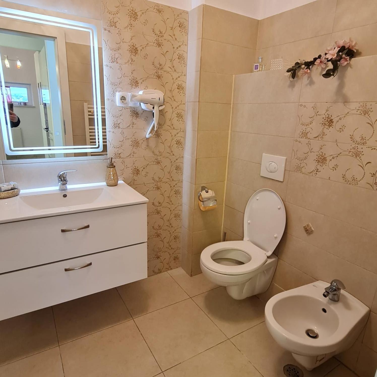 Cristinco Panoramic Apartment Клуж-Напока Екстериор снимка