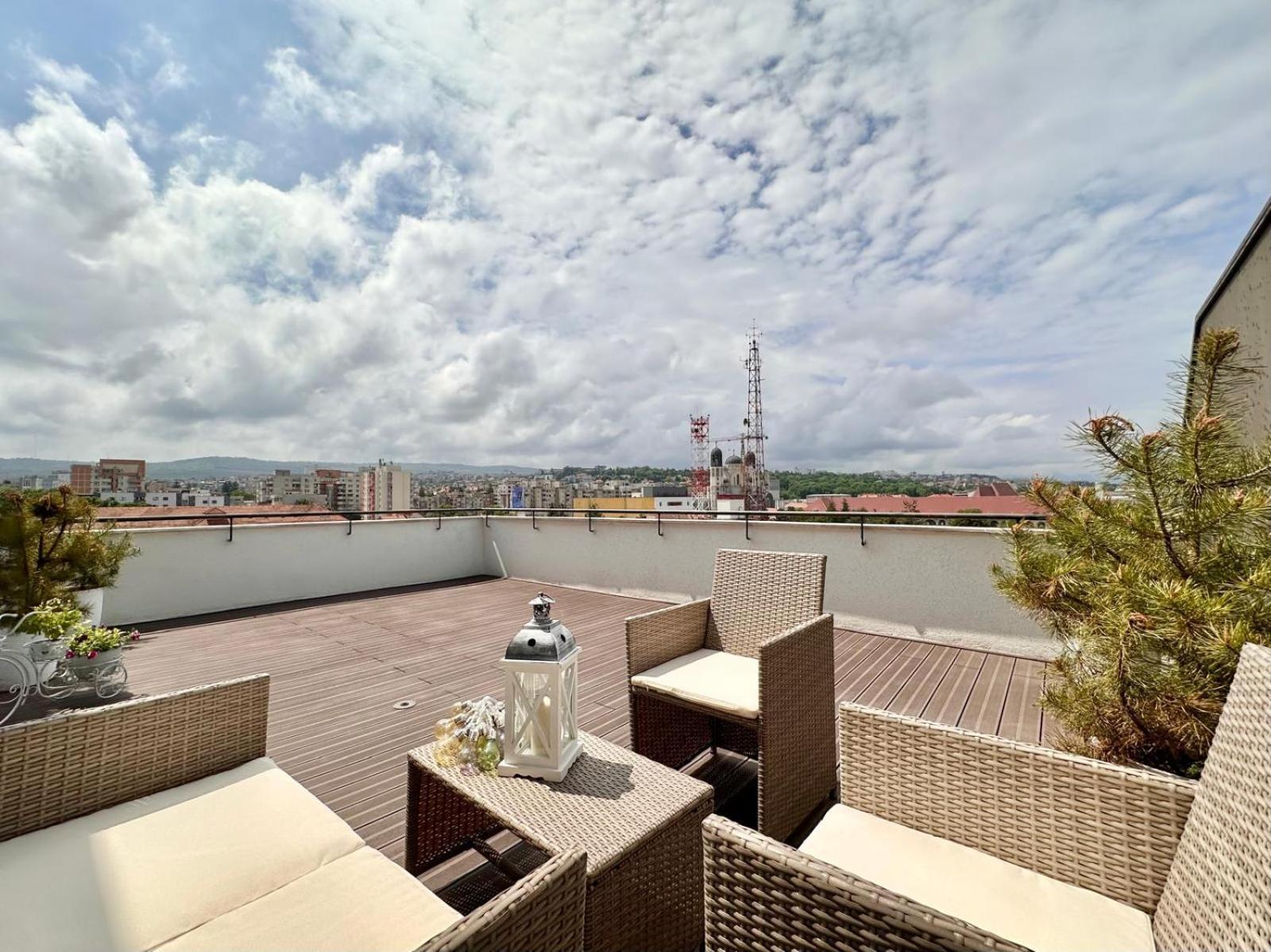 Cristinco Panoramic Apartment Клуж-Напока Екстериор снимка
